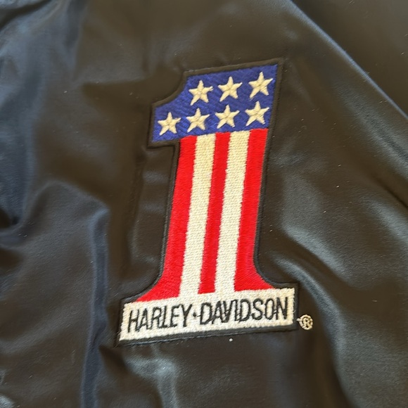 Harley Davidson bomber jacket with white striped detail size extra small - Picture 2 of 7